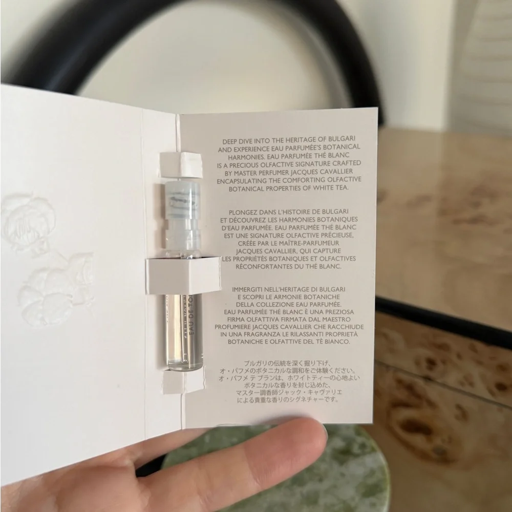 Bulgari Eau Parfumée - Thé Blanc Perfume - Picture 2 of 3